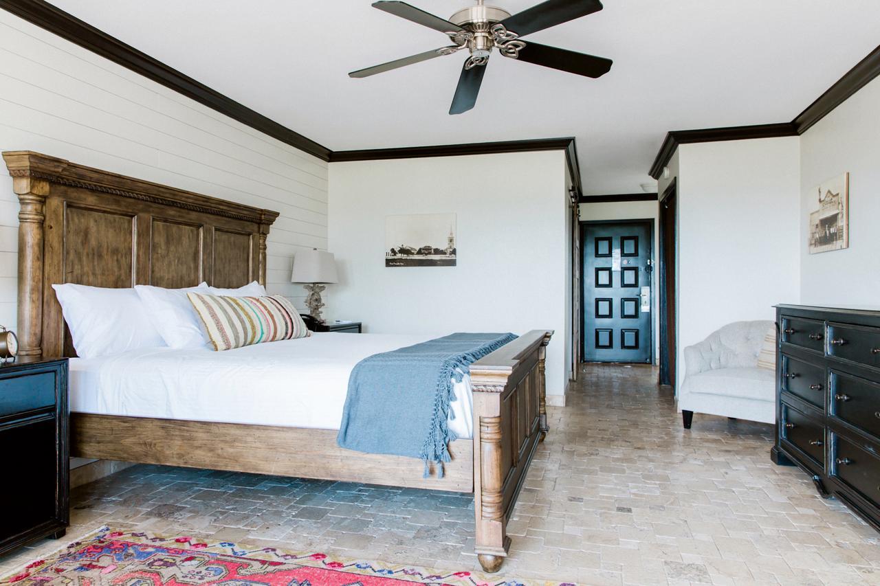 Hillside Boutique Hotel Castroville Εξωτερικό φωτογραφία