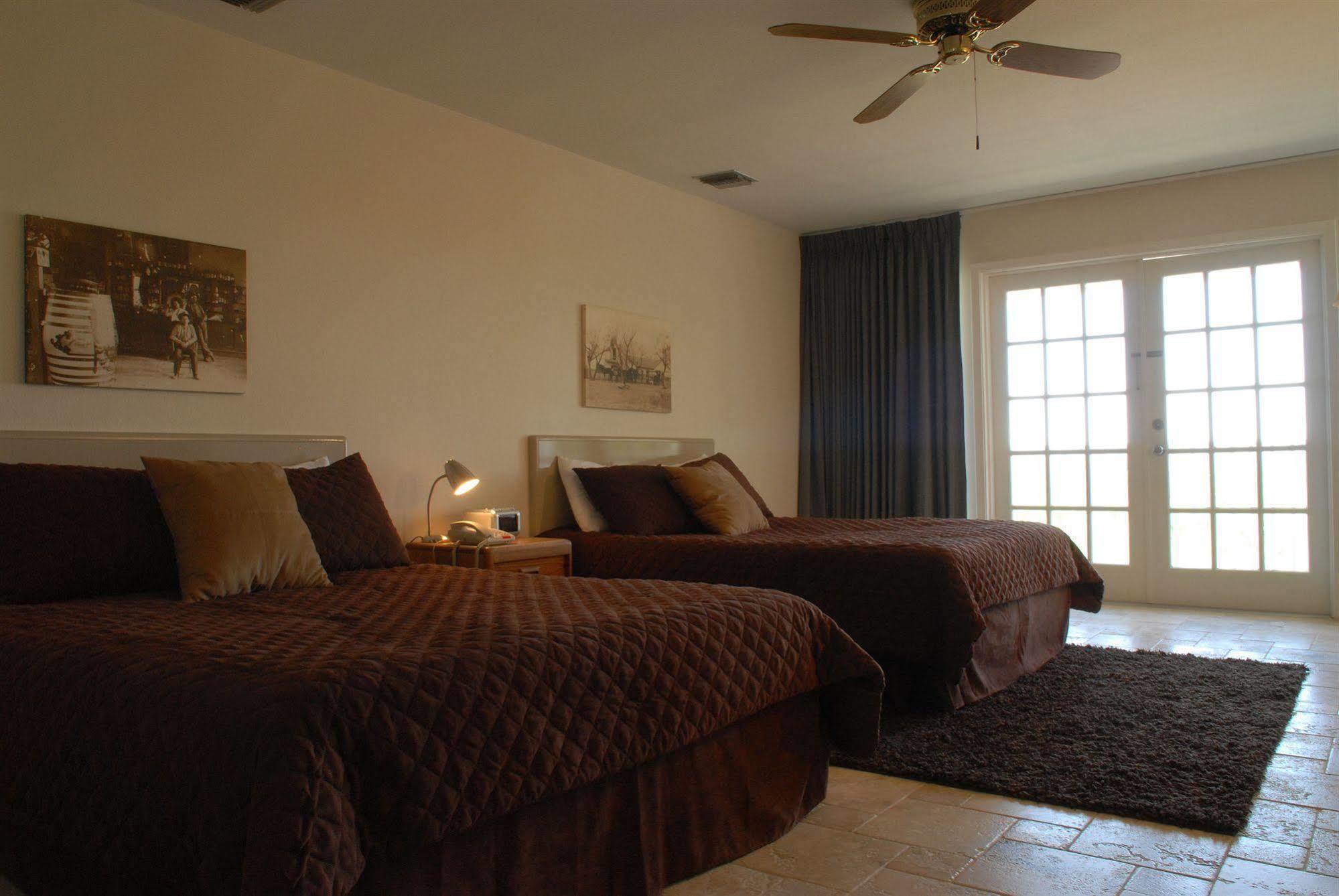 Hillside Boutique Hotel Castroville Εξωτερικό φωτογραφία