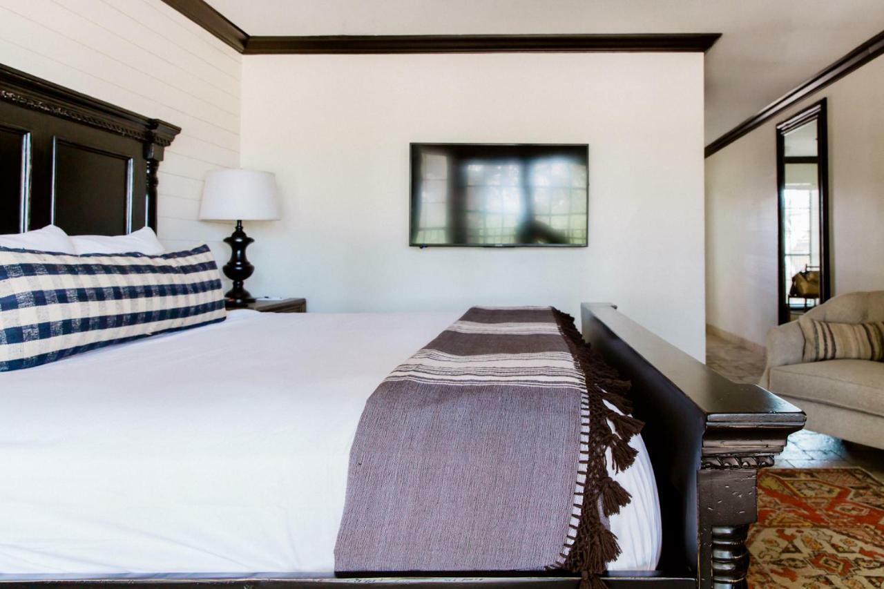 Hillside Boutique Hotel Castroville Εξωτερικό φωτογραφία